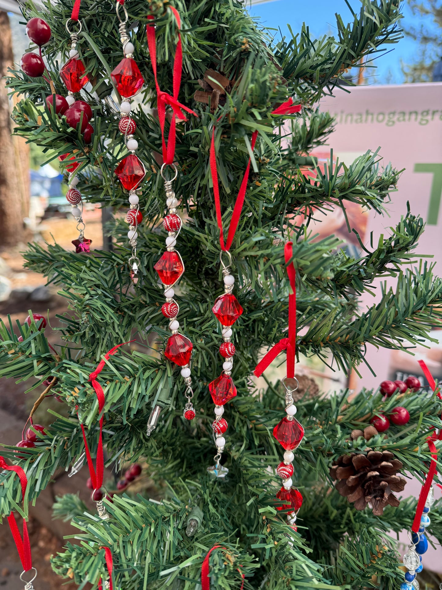 Red - White Beaded Christmas Tree Ornament