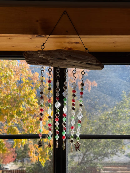 Handcrafted Christmas Driftwood Suncatcher: Beaded Holiday Window | patio | Home Decor